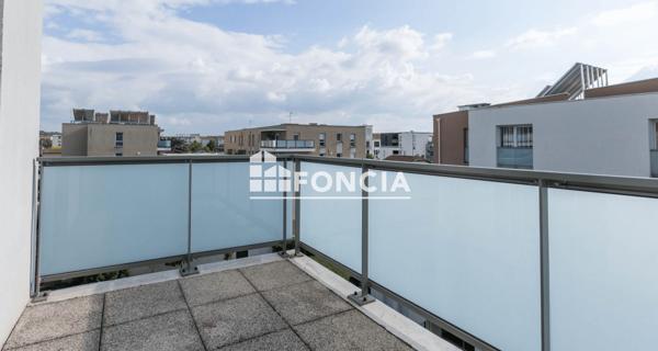 Location Appartement 3 pièces 71.05 m² - Décines-charpieu 69150