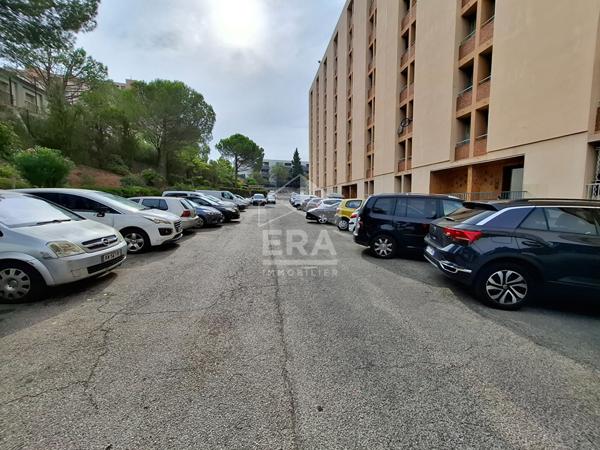 Charmant Appartement à Vendre à Marseille - Vue Mer !