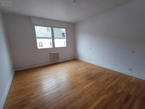 Appartement à vendre à Loudéac dans les Côtes-d'Armor (22600), ref : 22110-2222