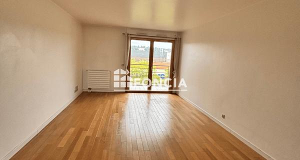 Location Appartement 4 pièces 104.63 m² - Rueil-malmaison 92500