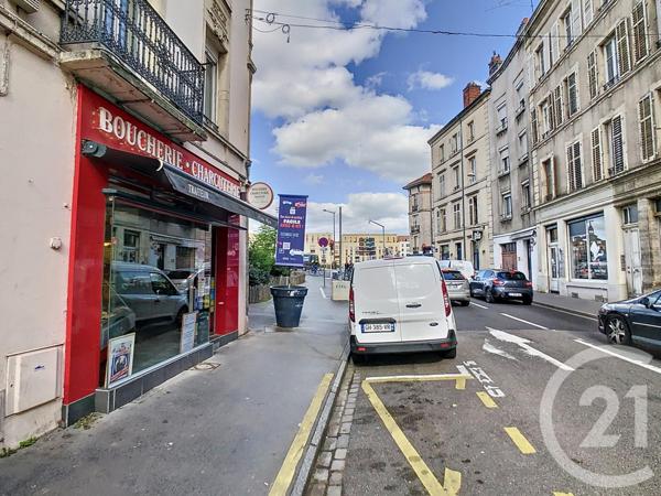 à vendre  146 m2 NANCY - 54