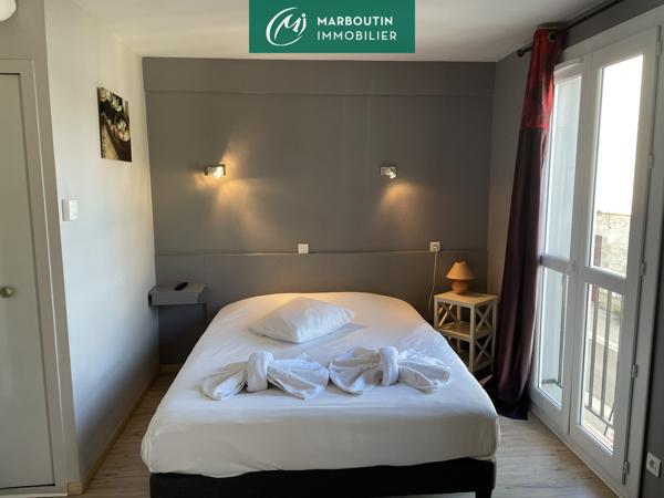 Immeuble 1000 m²