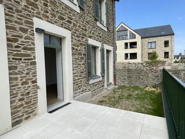 Appartement à louer à Cancale en Ille-et-Vilaine (35260), ref : 35104-L127   
Centre