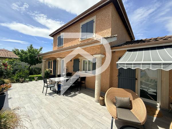 Maison 7 pièces 159.2 m2