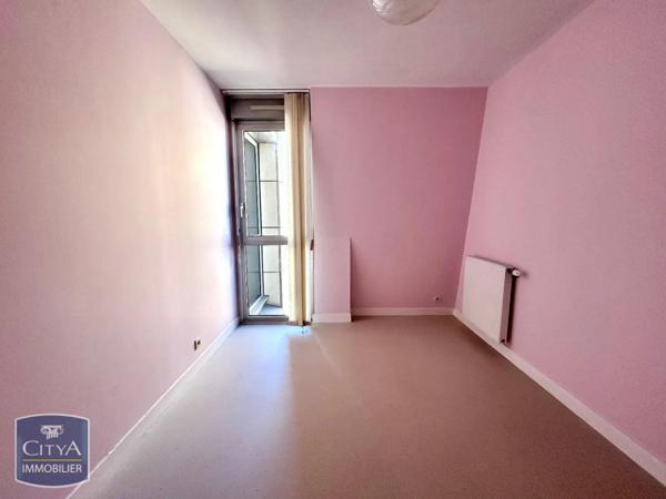 Appartement à louer 3 pièces 83.6m²
