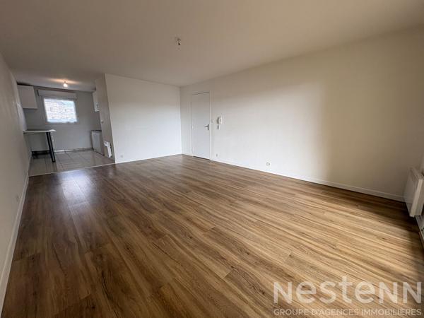 À LOUER - Bel appartement T3 de 67 m² avec jardin et terrasse à PLUNERET