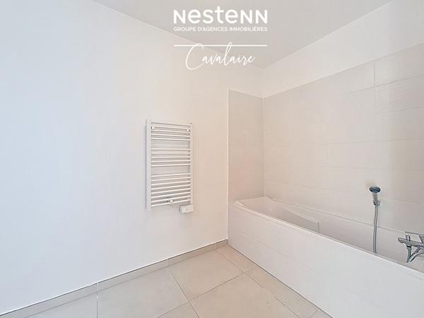 TOUT A PIED - Appartement Cavalaire-sur-Mer 4 pièce(s) 87 m2 premier et dernier étage