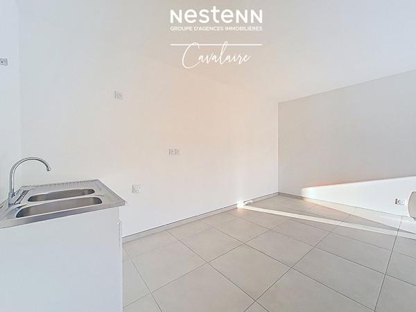 TOUT A PIED - Appartement Cavalaire-sur-Mer 4 pièce(s) 87 m2 premier et dernier étage