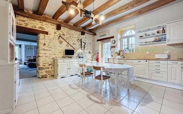 Maison à vendre    5 pièces •  La Ferté-Gaucher