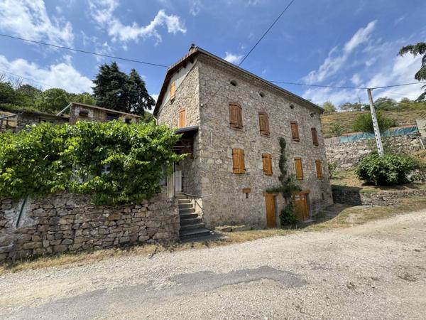 Charme de la pierre Maison 6 pièces 142 m² à Annonay