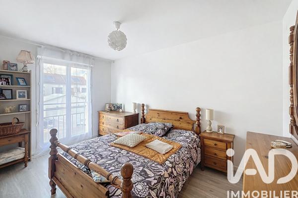 Appartement à vendre 3 pièces 63 m² Saint-Fargeau-Ponthierry