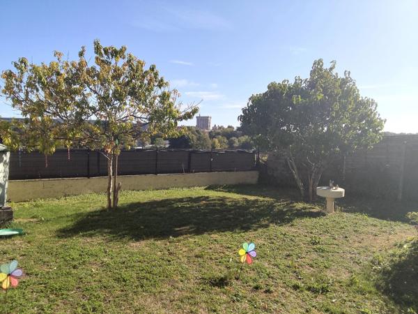 Maison rénovée 5 pièces – 93 m² – Pons (17160) – calme et vue sur le Donjon