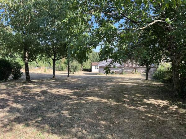 Maison à vendre |                                       Saint-Martin-lès-Melle |                                        7 pièces  |  163 m²