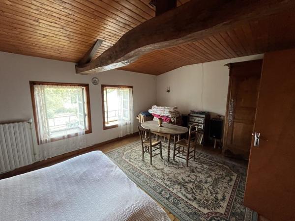 Maison à vendre |                                       Saint-Martin-lès-Melle |                                        7 pièces  |  163 m²