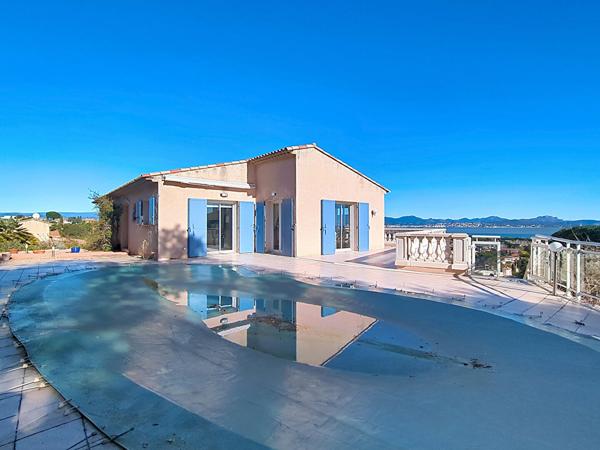 Saint-Aygulf vue mer exceptionnelle garage piscine