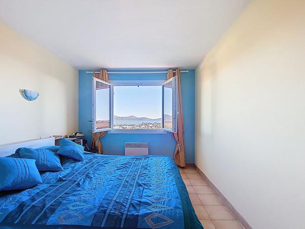 Saint-Aygulf vue mer exceptionnelle garage piscine