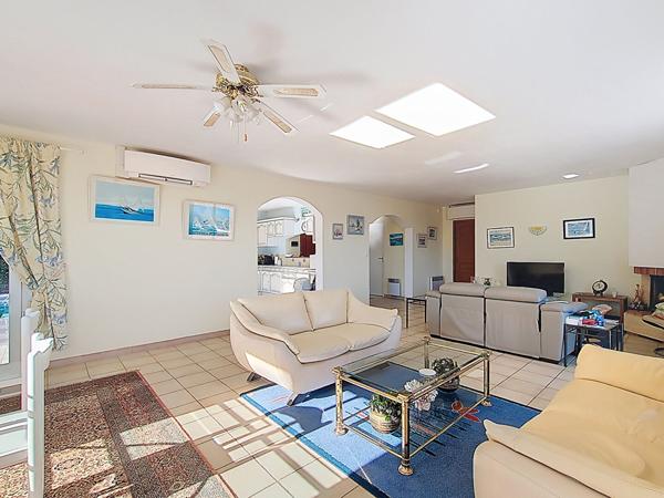 Saint-Aygulf vue mer exceptionnelle garage piscine