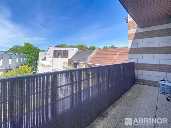 Superbe T4 en Dernier Étage avec 3 Balcons et Garage – Lille Saint-Maurice LILLE