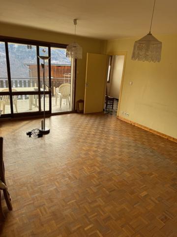 Montagny (73350) ACHAT - VENTE : MAISON - CHALET - GRANGE - bel ensemble A RENOVER - MONTAGNY 73350