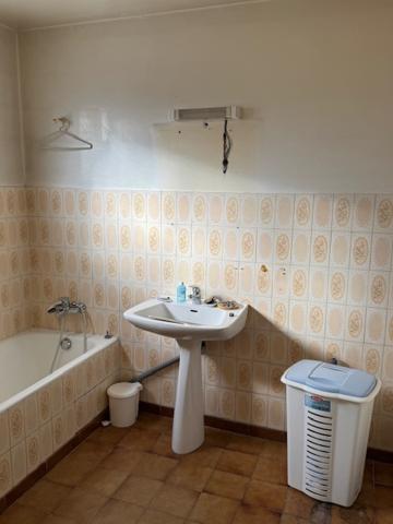 Montagny (73350) ACHAT - VENTE : MAISON - CHALET - GRANGE - bel ensemble A RENOVER - MONTAGNY 73350