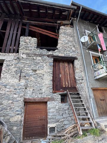 Montagny (73350) ACHAT - VENTE : MAISON - CHALET - GRANGE - bel ensemble A RENOVER - MONTAGNY 73350