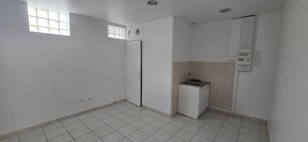 Local commercial Troyes 2 pièce(s) 40 m2