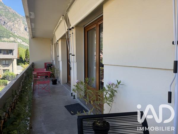 Appartement à vendre 3 pièces 76 m² Saint-Jean-de-Maurienne