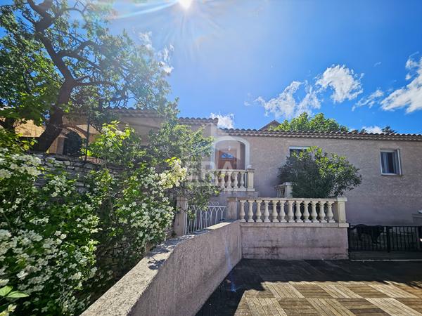 EXCLUSIVITE - LES PENNES-MIRABEAU - MAISON T4 DE 110m2 SUR UNE PARCELLE DE 794m2