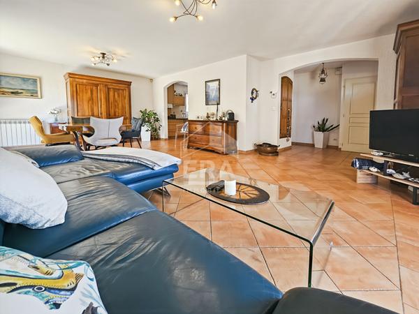 EXCLUSIVITE - LES PENNES-MIRABEAU - MAISON T4 DE 110m2 SUR UNE PARCELLE DE 794m2