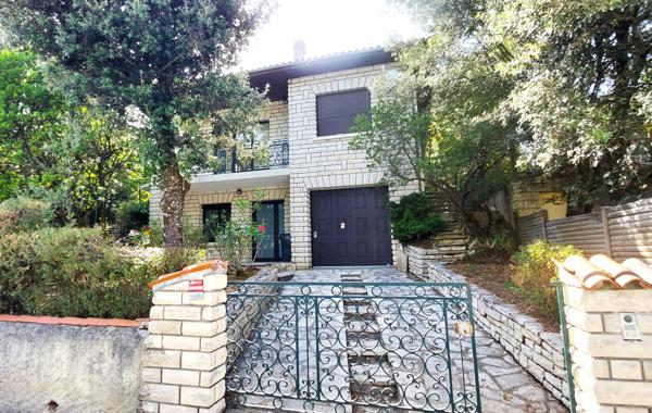 Location Maison Saint-Georges-de-Didonne 1 480 € CC - 158.98 m2 - 4 Chambres - Réf. A69