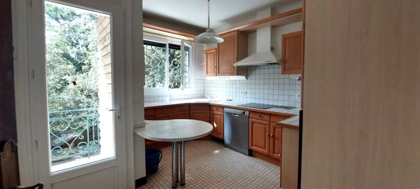 Location Maison Saint-Georges-de-Didonne 1 480 € CC - 158.98 m2 - 4 Chambres - Réf. A69