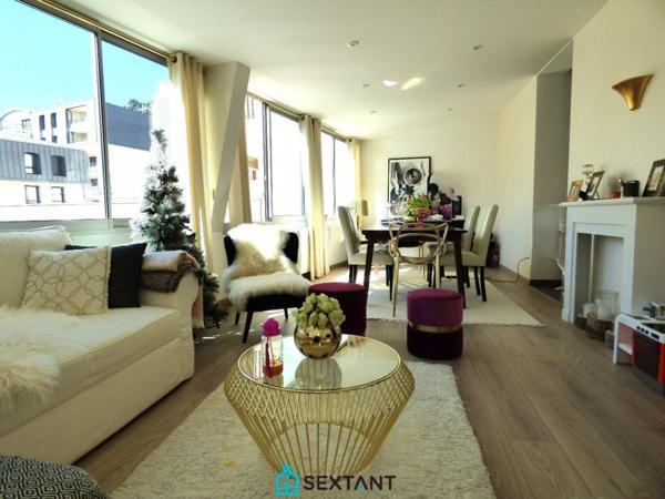DIVONNE-LES-BAINS- Bel appartement T4 - 87 m² - Centre-ville- 435.000 