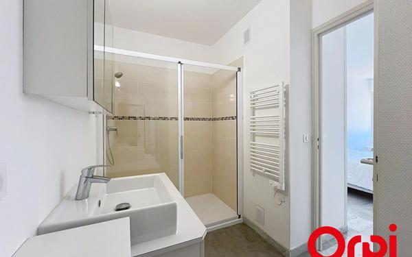 Appartement à louer    2 pièces • 49,97 m2 Roquebrune-Cap-Martin