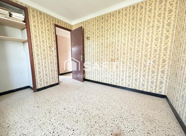 A VISITER SUR CARPENTRAS (84)  - MAISON TRADITIONNELLE DE 89 M²  SUR TERRAIN DE 493 M²