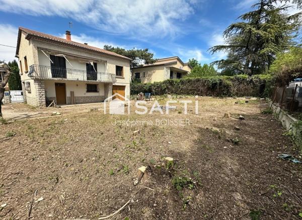 A VISITER SUR CARPENTRAS (84)  - MAISON TRADITIONNELLE DE 89 M²  SUR TERRAIN DE 493 M²