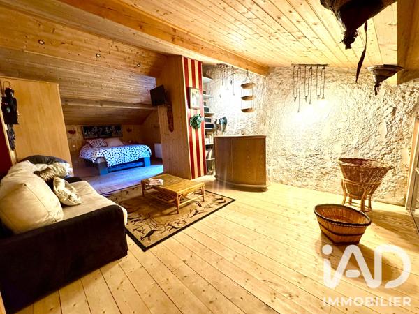 Maison à vendre 9 pièces 226 m² Anneyron