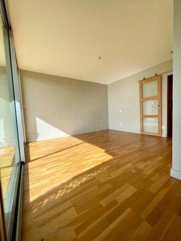 Appartement à vendre 5 pièces CARCASSONNE 105m2 environ (11) 3 chambres avec 2 terrasses et deux places de parking