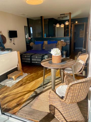 Appartement à vendre 5 pièces CARCASSONNE 105m2 environ (11) 3 chambres avec 2 terrasses et deux places de parking