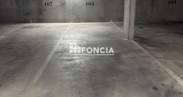 À vendre Parking 12.5 m² - Arpajon 91290