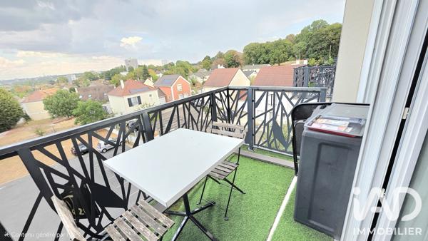 Appartement à vendre 3 pièces 63 m² Dammarie-les-Lys