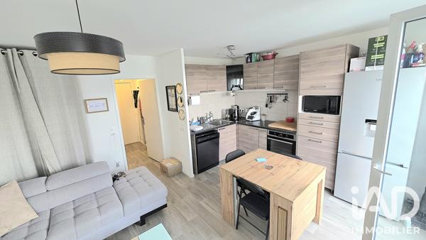 Appartement à vendre 3 pièces 63 m² Dammarie-les-Lys