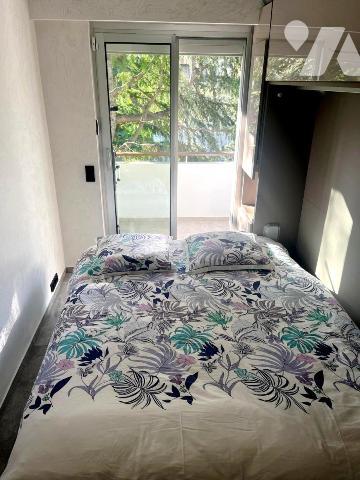 Super CANNES - Dernier étage avec Roof top et vue mer panoramique !