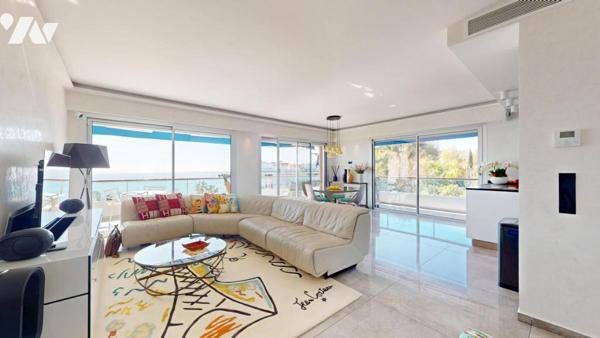 Super CANNES - Dernier étage avec Roof top et vue mer panoramique !