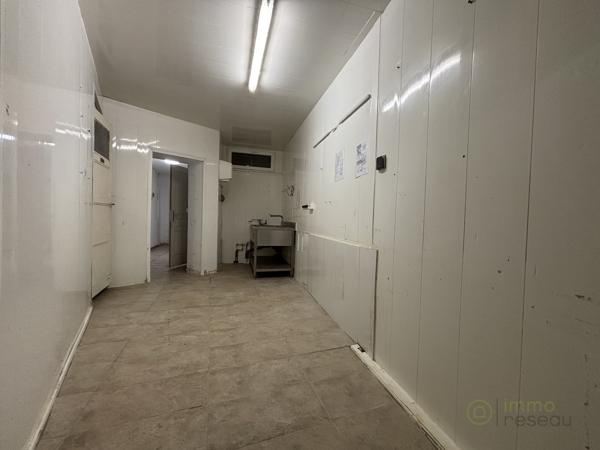 Immeuble commercial à CAMBRAI (59400)