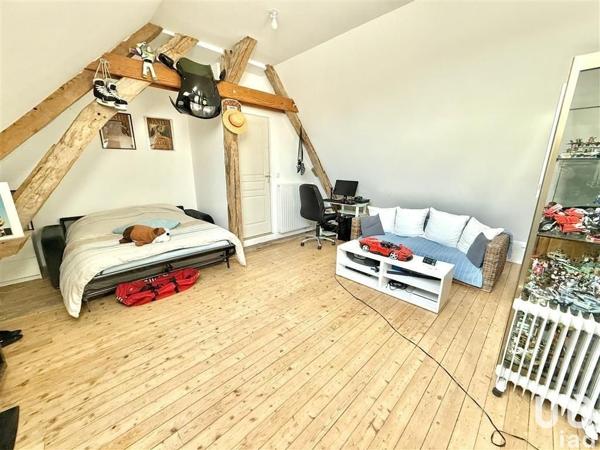 Maison 8 pièces de 180 m² à Boynes (45300)