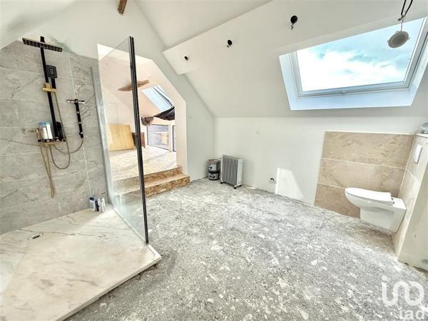 Maison 8 pièces de 180 m² à Boynes (45300)