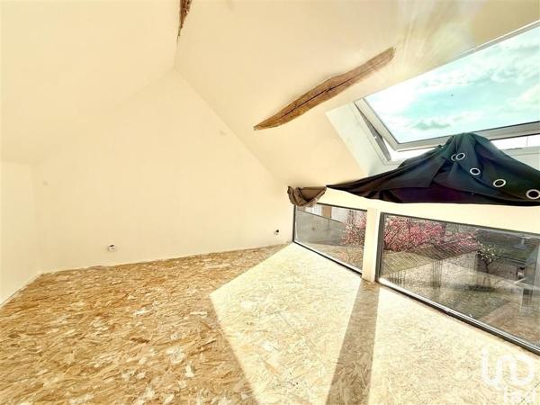 Maison 8 pièces de 180 m² à Boynes (45300)