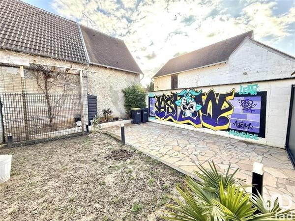 Maison 8 pièces de 180 m² à Boynes (45300)