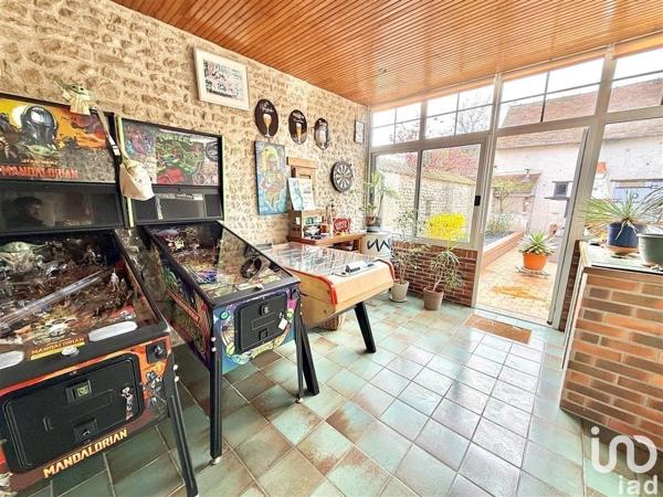 Maison 8 pièces de 180 m² à Boynes (45300)