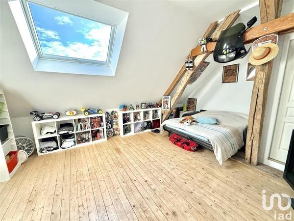 Maison 8 pièces de 180 m² à Boynes (45300)